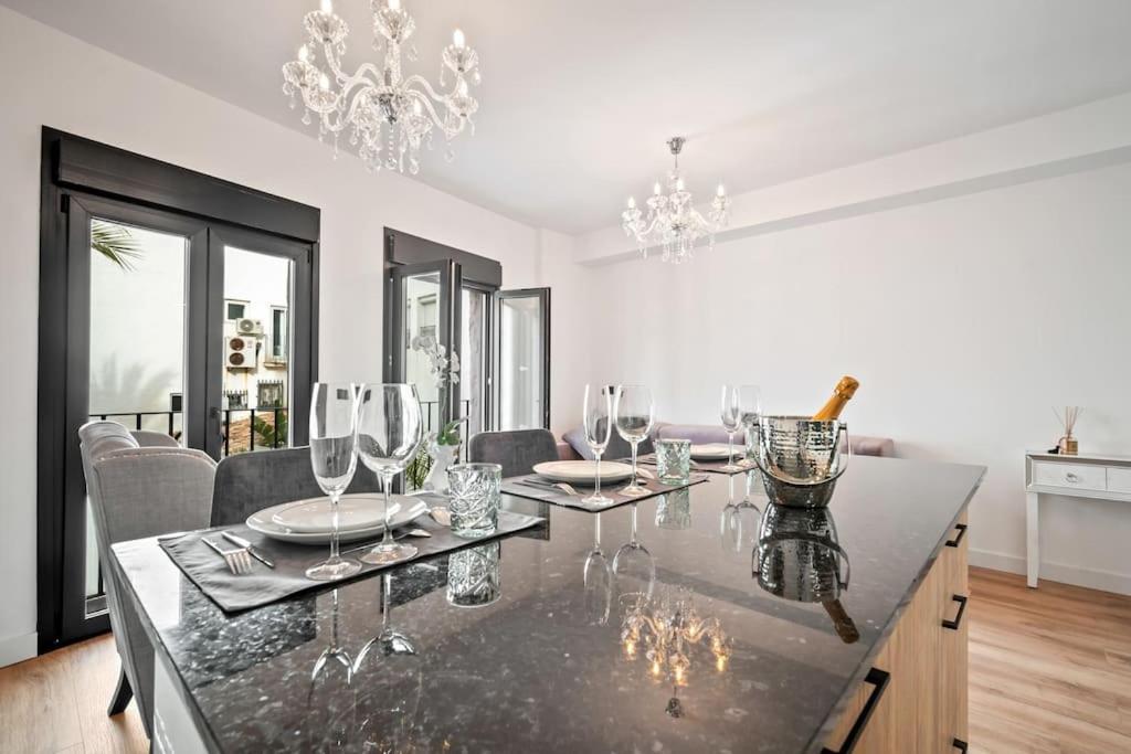 Puerto Banus Luxurious Apartment In The Heart Of The Port Marbella Dış mekan fotoğraf